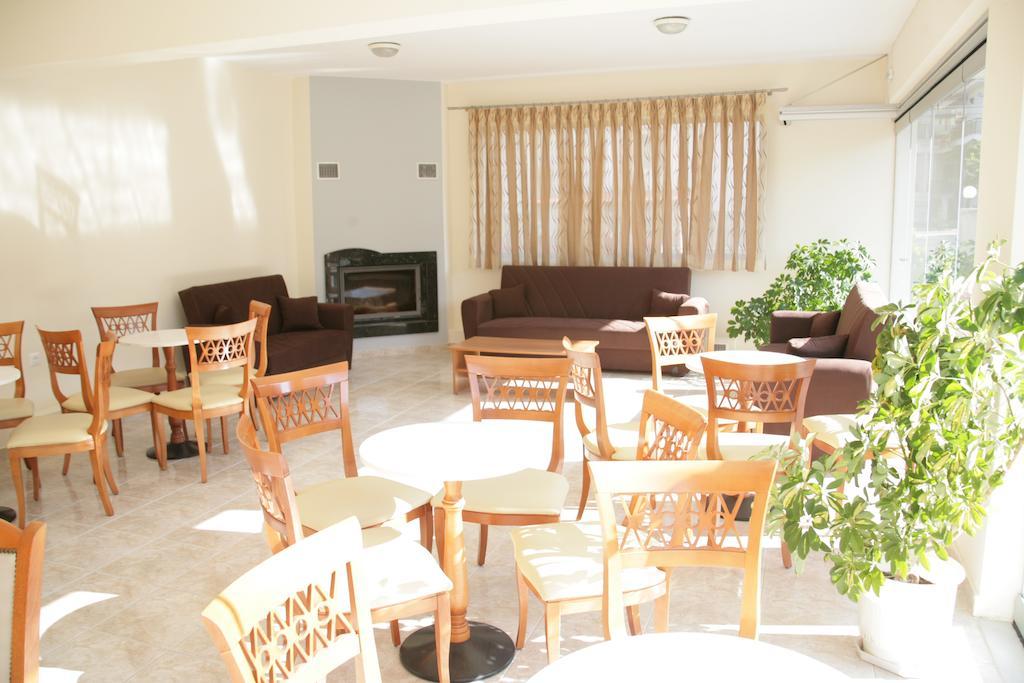Elanthi Hostel 카스토리아 외부 사진